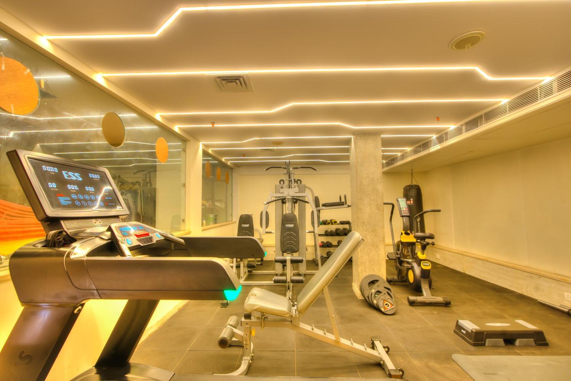 Empire Suites, Új-Delhi Kültér fotó