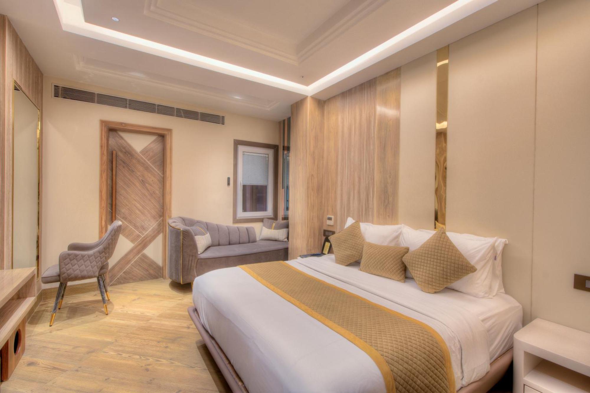 Empire Suites, Új-Delhi Kültér fotó