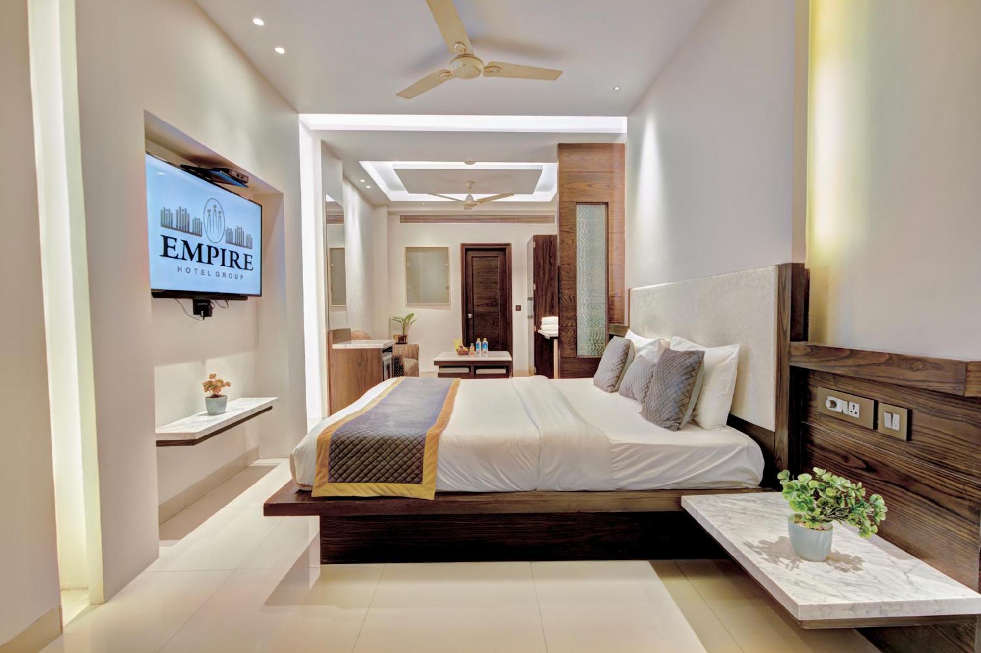 Empire Suites, Új-Delhi Kültér fotó