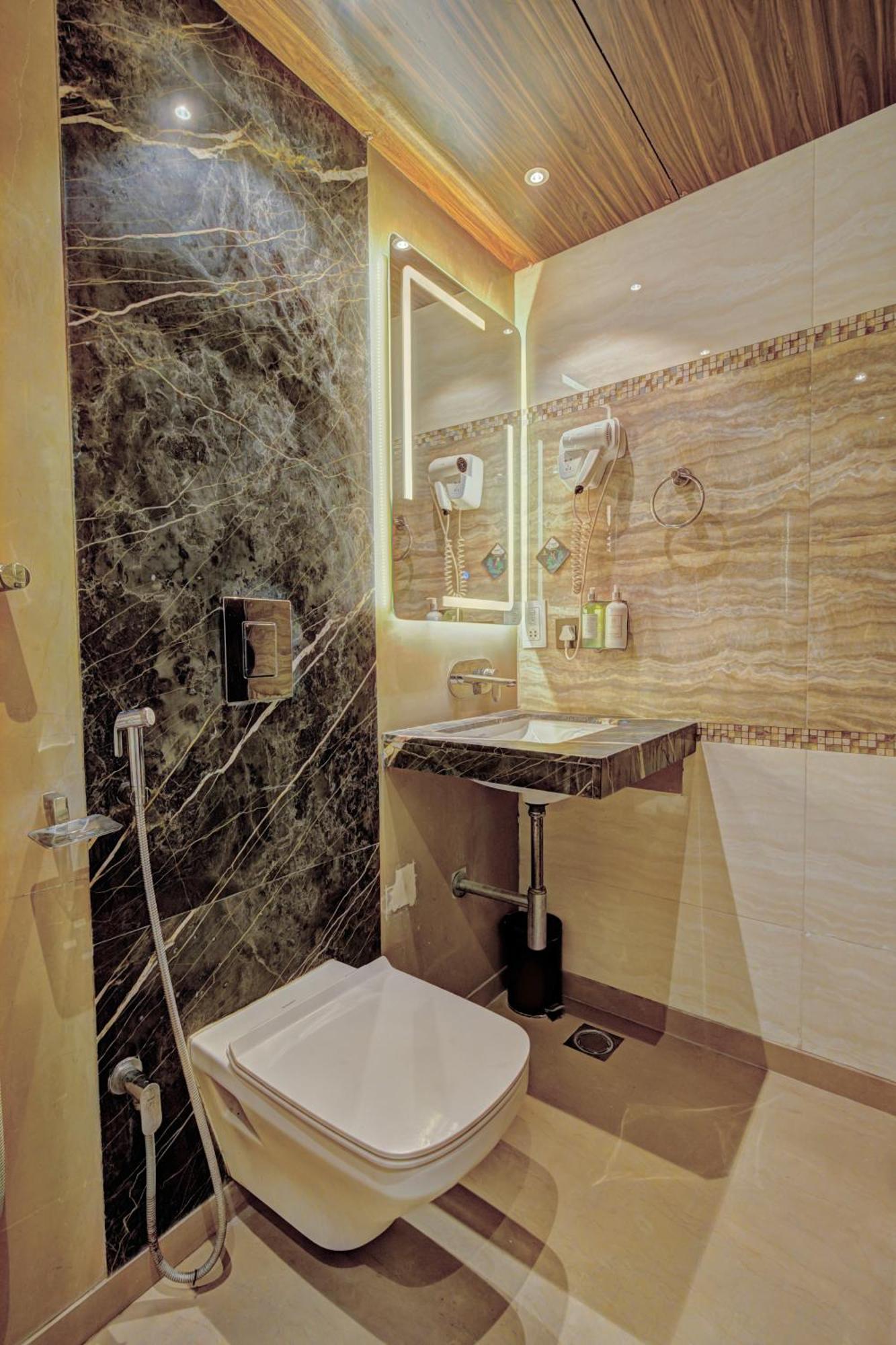 Empire Suites, Új-Delhi Kültér fotó